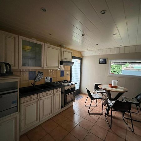 שרבורג Appartement Type Loft Avec Terrasse מראה חיצוני תמונה