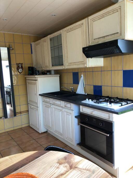 שרבורג Appartement Type Loft Avec Terrasse מראה חיצוני תמונה